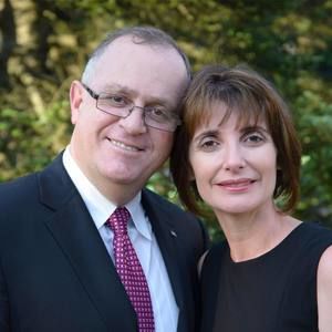 Meet your Posher, Carmen e nelson